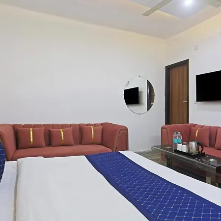 Hotel Golden Inn